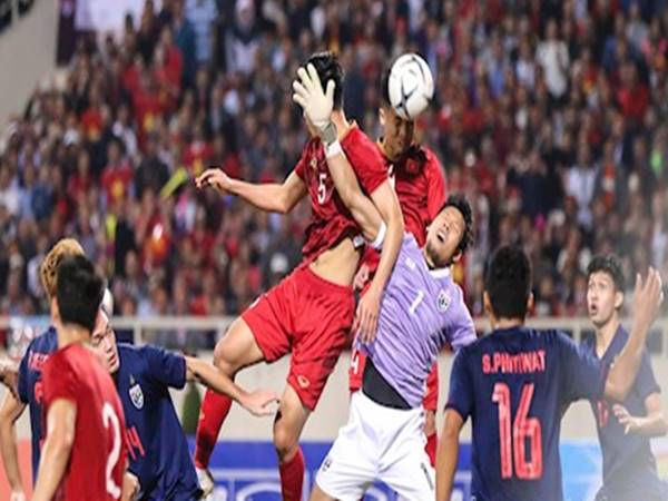 Việt Nam được báo Thái gọi là người hùng nếu tổ chức AFF Cup 2020