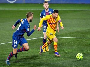 Bóng đá QT chiều 4/1: Messi sẽ phá kỷ lục của Xavi ở Barca