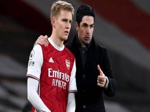 Bóng đá QT 30/3: Arsenal và Real trì hoãn đàm phán về Odegaard