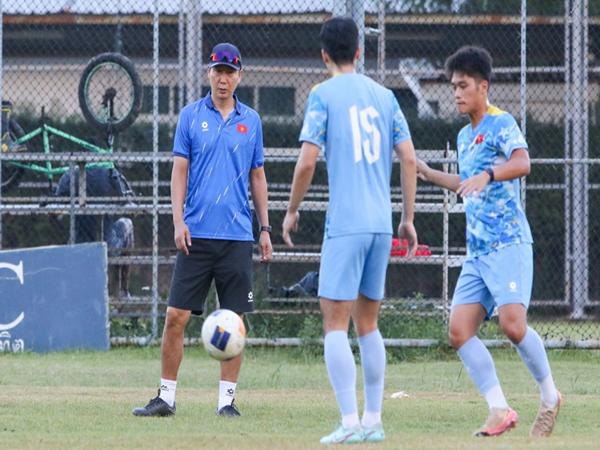 Tin U22 Việt Nam: Cách hóa giải mối đe dọa từ Yotsakorn