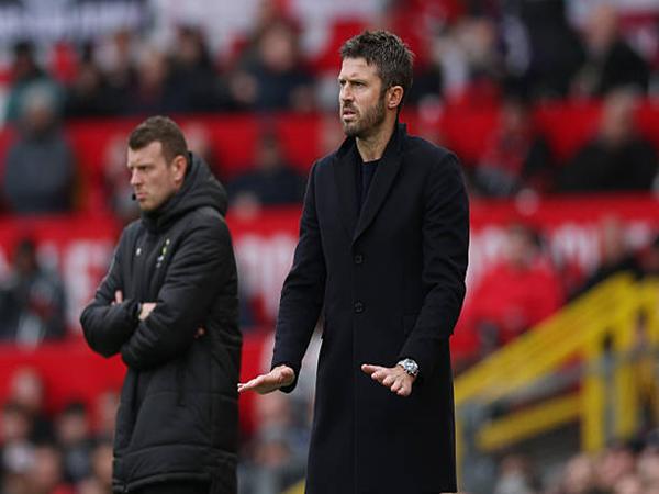 Carrick dọn dẹp tàn dư chiến thuật một cách hợp lý