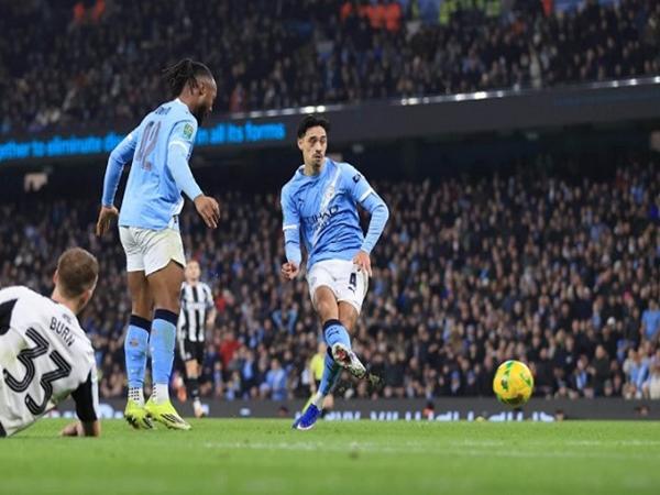 Tin Arsenal: Sự cân bằng để hướng đến ngôi vô địch