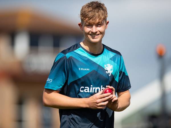 Tin Arsenal: Alfie Osborne khiến Arsenal đại chiến Man City