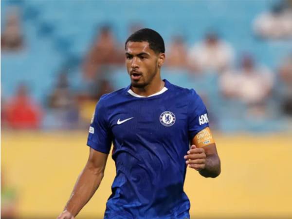 Levi Colwill trở lại từ đội U21 sau chấn thương ACL